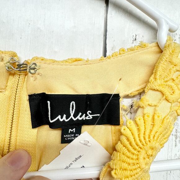 Lulus Dress Women Medium Love Poem Canary Yellow Lace Overlay Sleeveless Mini - Picture 2 of 6